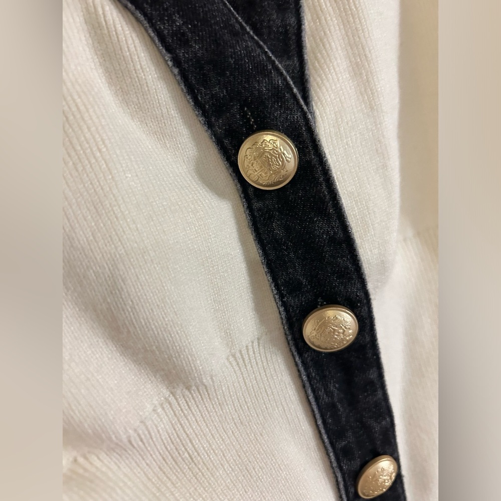 Commense Should Pad V Neck Vest Top Gold Buttons NWT small - Picture 2 of 5